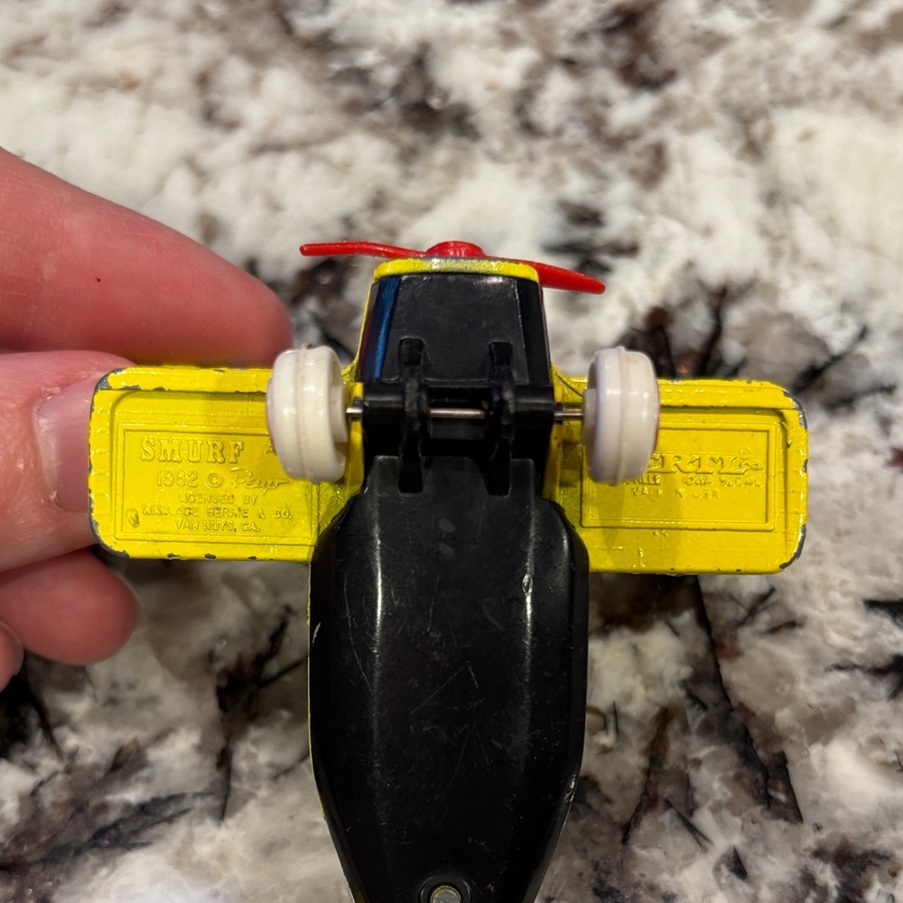 Smurf Pilot Biplane & Farmer Tractor Toy Set - Yellow & Orange - Picture 5 of 8